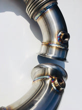 Load image into Gallery viewer, MERCEDES - C63 Downpipe - W205 - De-cat - Exhaust