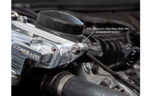 Load image into Gallery viewer, Mosselman Oil Thermostat- BMW F8X- M2/ M3/ M4-S55
